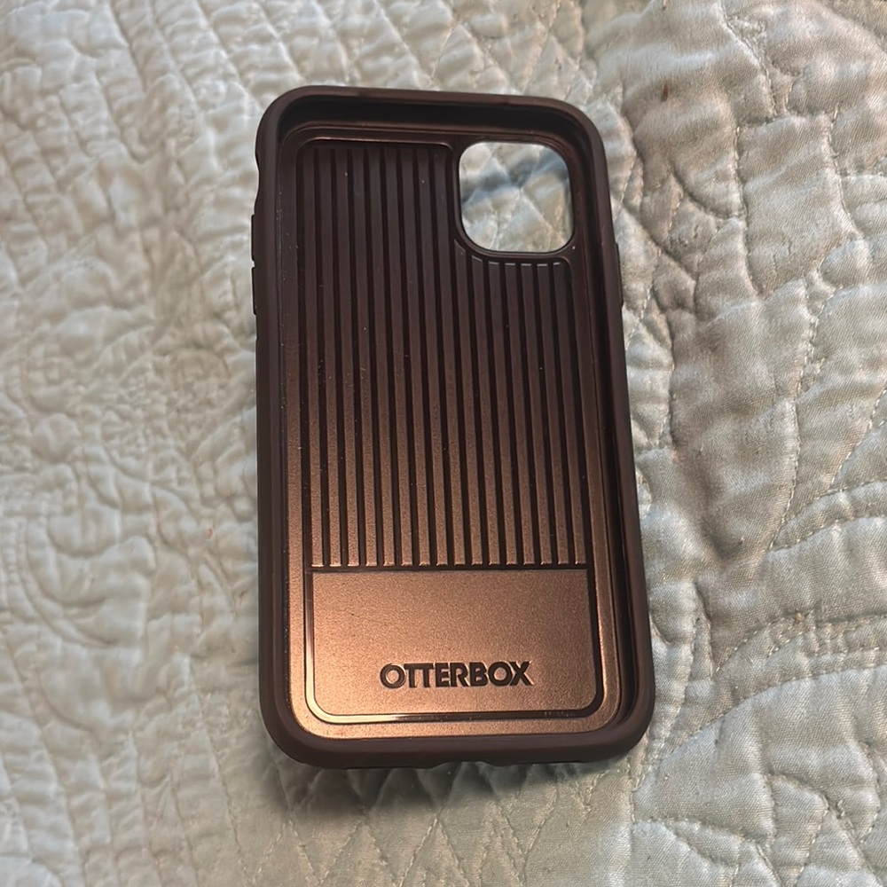 OtterBox Metallic Brown Phone Case